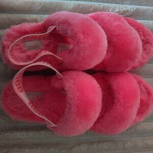 UGG fury Oh Yeah Slide.